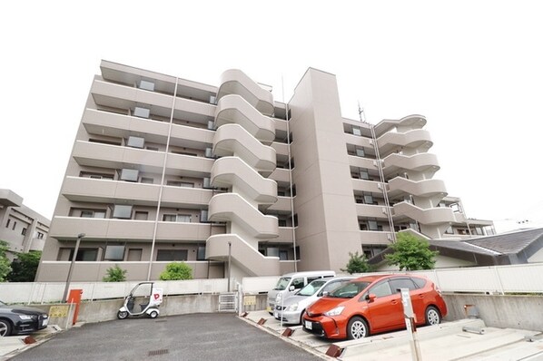 UURコート白鷺の物件外観写真